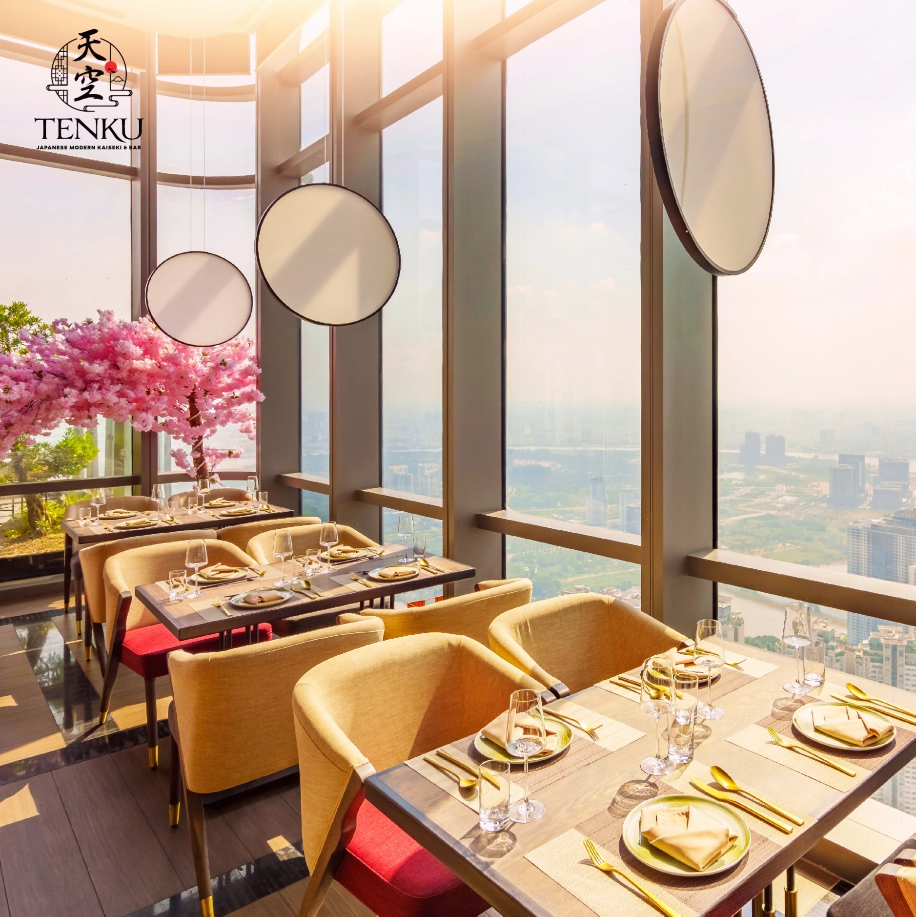 Không gian sang trọng của Skyline Japanese Afternoon Tea tại Landmark 81