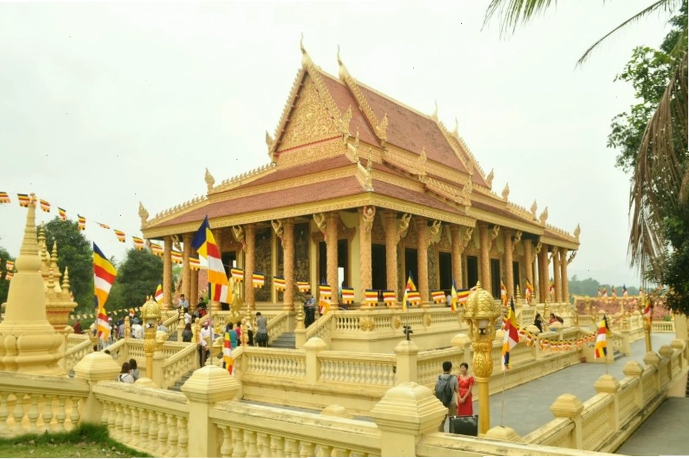 Không gian văn hóa tại Làng Văn Hóa Du Lịch Các Dân Tộc Việt Nam