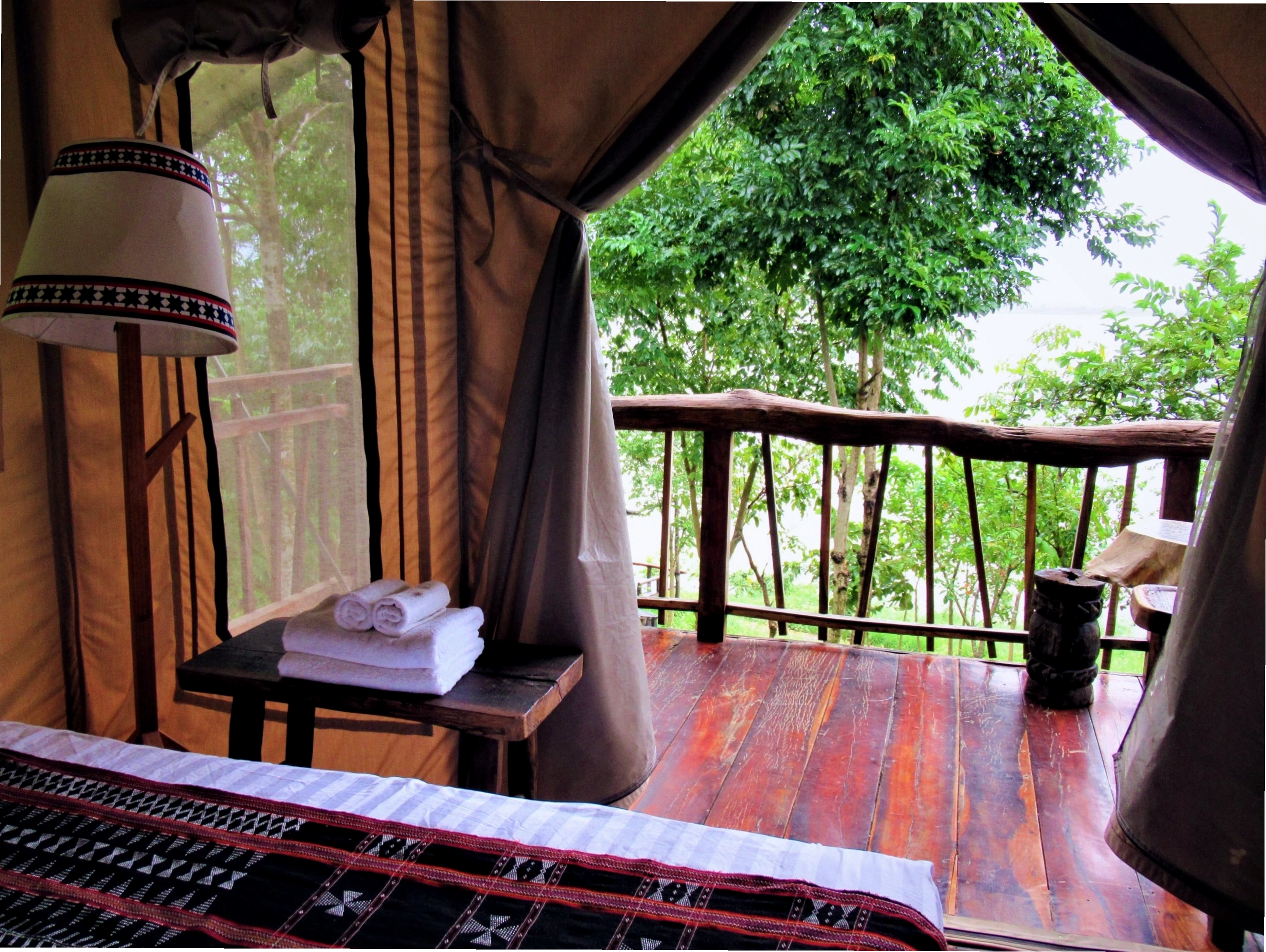 Không gian xanh mát bao quanh Lak Tented Camp