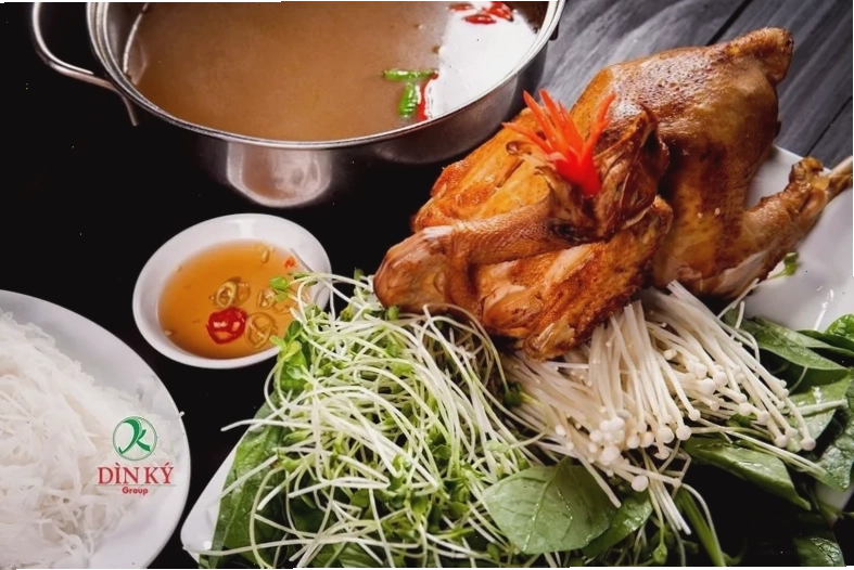 Không gian xanh mát tại Khu du lịch Dìn Ký Lái Thiêu