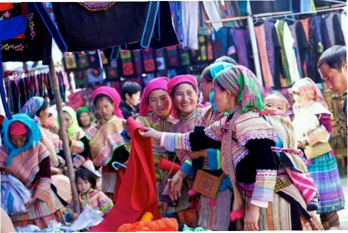 Không khí tấp nập tại chợ phiên Hoàng Su Phì