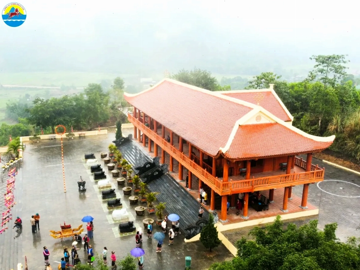 Khu bảo tồn Thiên nhiên Pù Hoạt Quế Phong Nghệ An