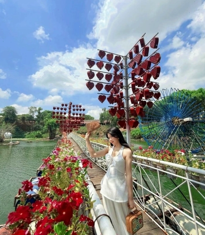 Khu du lịch Bửu Long với cảnh quan non nước hữu tình