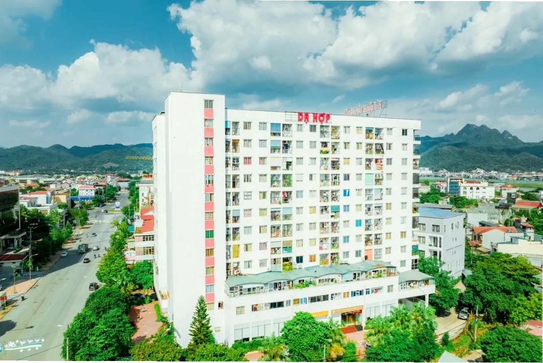Khu nhà ở xã hội có thể có liên quan đến các tiện ích công cộng, bao gồm cả lưu trú ngắn hạn