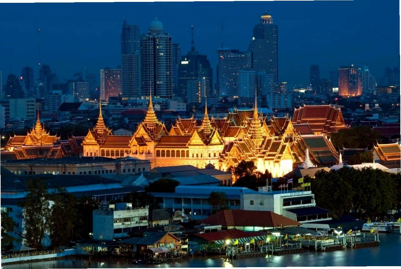 Khu phố China Town sầm uất với các gian hàng ăn uống