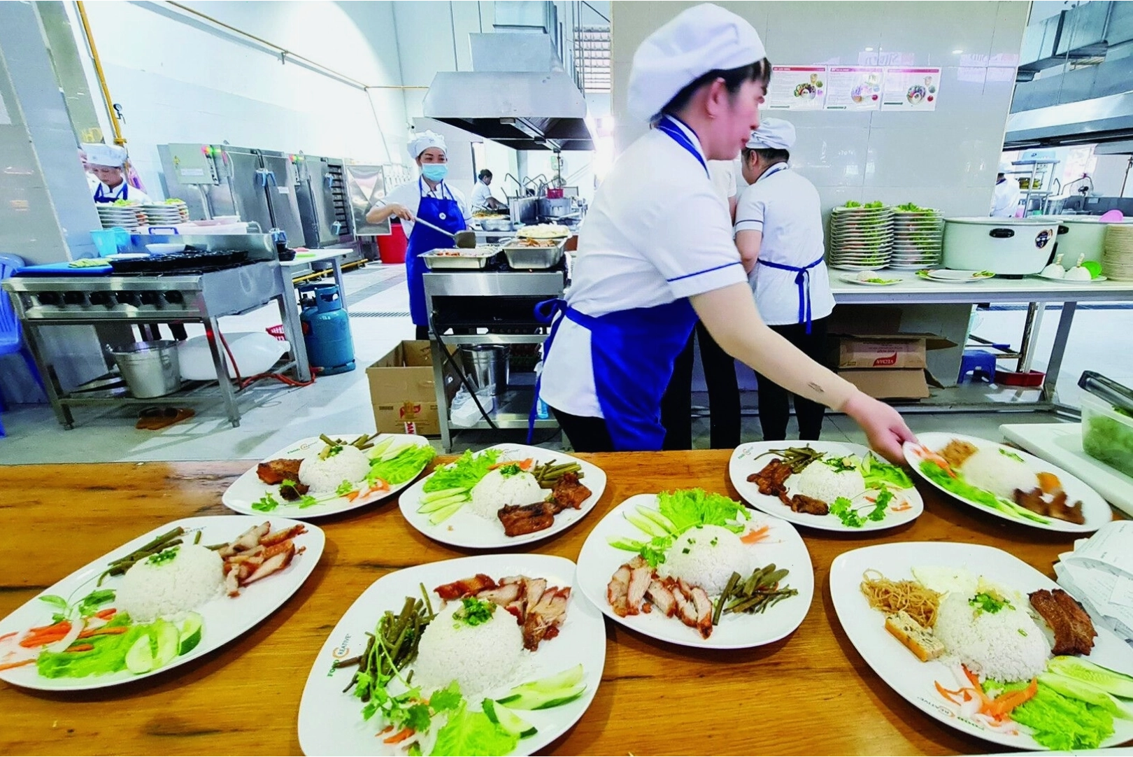 Khu vực cây xanh thư giãn tại Trạm Dừng Chân Phúc Lộc Thọ Bình Phước