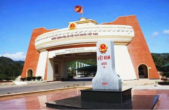 Khu vực Cửa khẩu quốc tế Lao Bảo nhìn từ xa