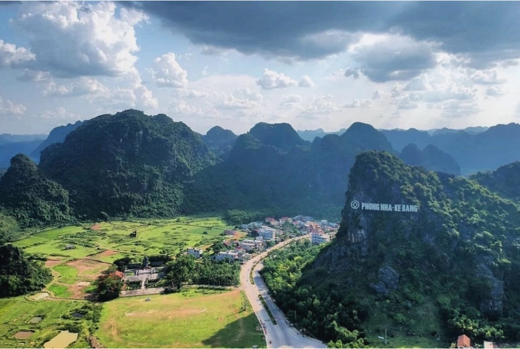 Khu vực vườn quốc gia Phong Nha - Kẻ Bàng hùng vĩ