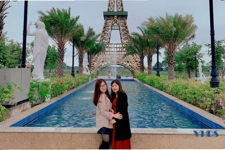 Khu vực xung quanh Tháp Eiffel Thanh Hóa đang được quy hoạch
