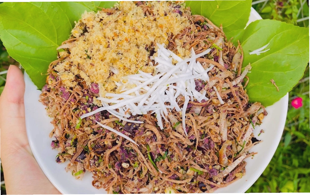 Khung cảnh yên bình tại Hồ Ghềnh Chè