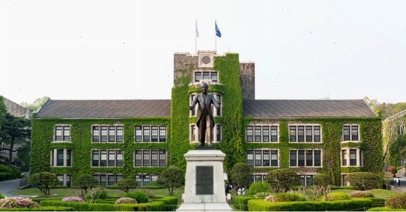 Kiến trúc cổ kính và hiện đại tại Đại học Yonsei