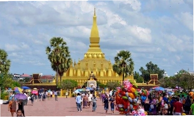 Kiến trúc độc đáo của chùa Wat Xiêng Khuôn