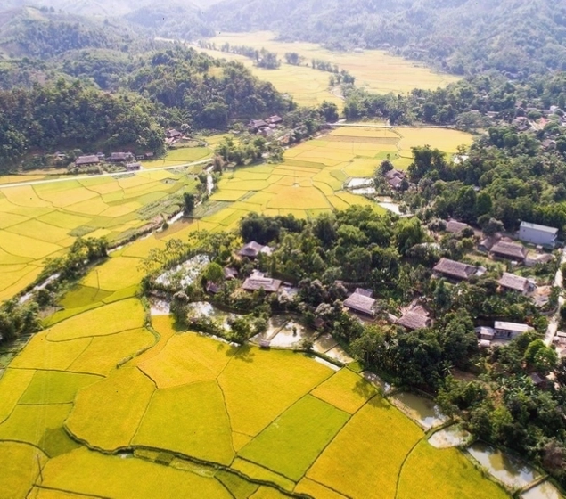 Làng bản người Tày xã Nghĩa Đô, huyện Bảo Yên, Lào Cai với phong cảnh nên thơ