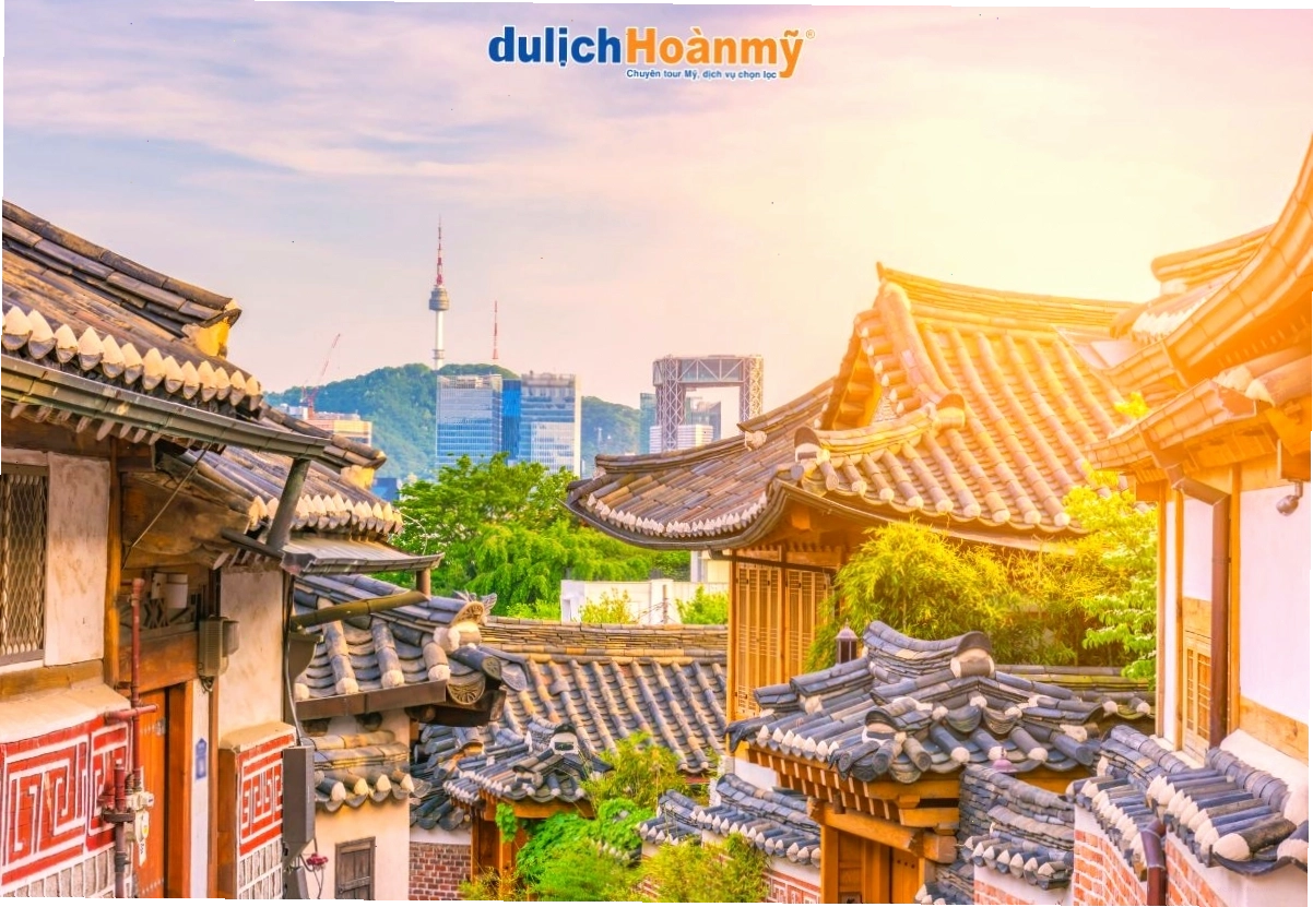 Làng cổ Bukchon Hanok với những ngôi nhà truyền thống Hàn Quốc