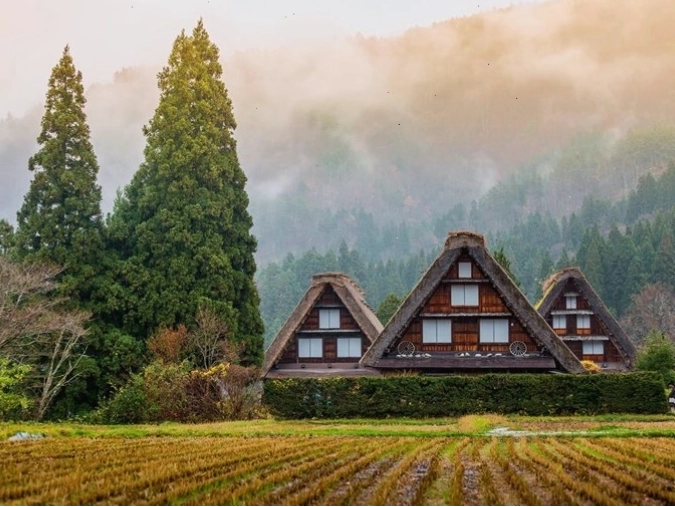 Làng cổ Shirakawa-go phủ đầy tuyết trắng