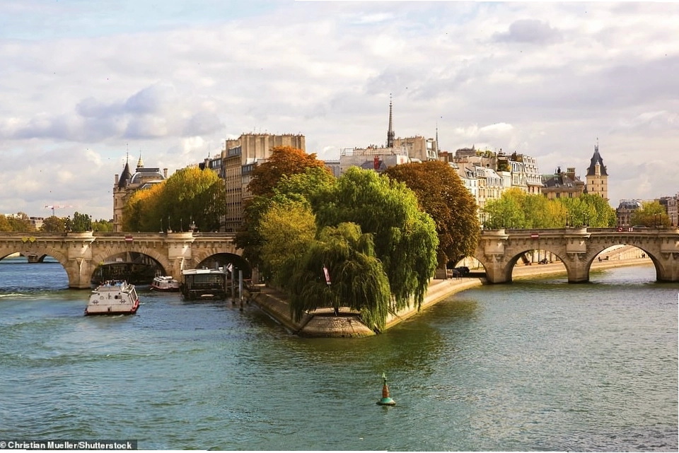 Lâu đài Château de Vincennes - Dấu ấn lịch sử hoàng gia Pháp