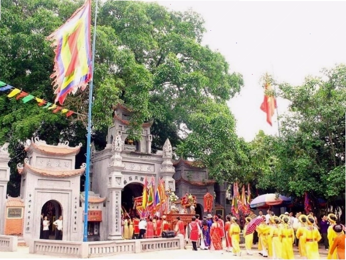 Lễ hội Phủ Dầy với nhiều nghi thức truyền thống đặc sắc