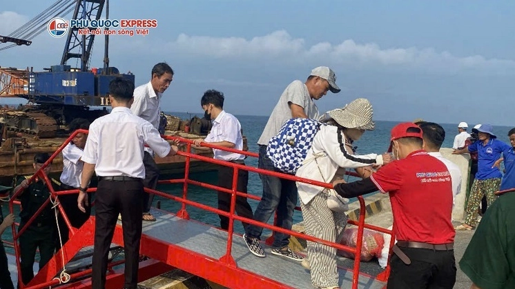 Lịch tàu Sa Kỳ đi Lý Sơn hôm nay và các ngày tới
