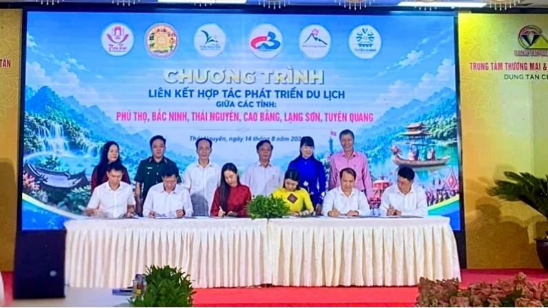 Liên kết để cùng phát triển du lịch Cao Bằng