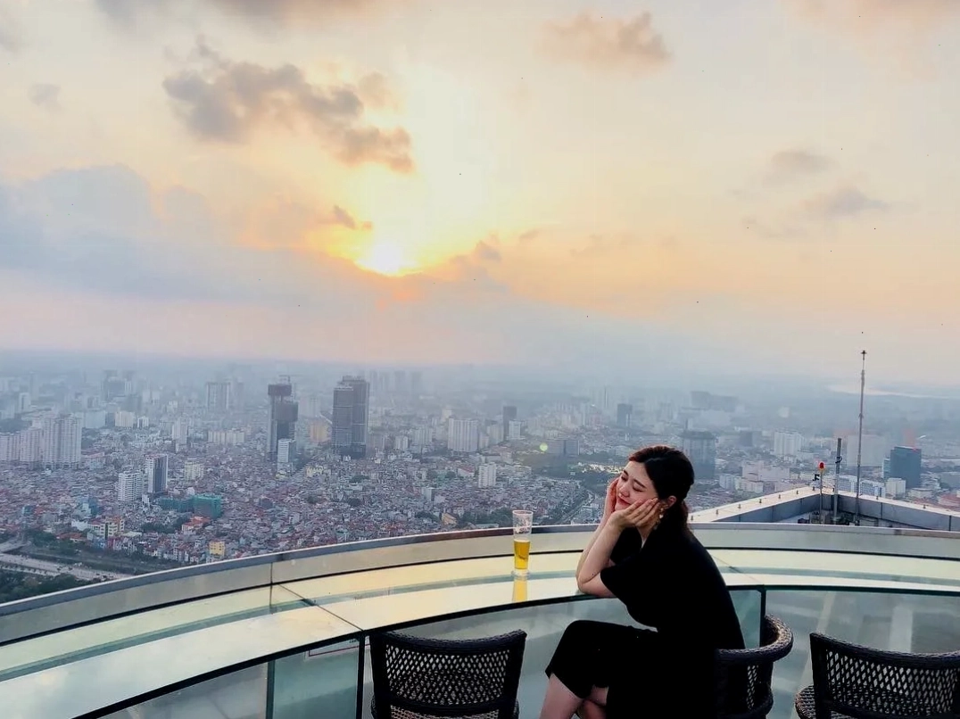 Lối vào Lotte Center