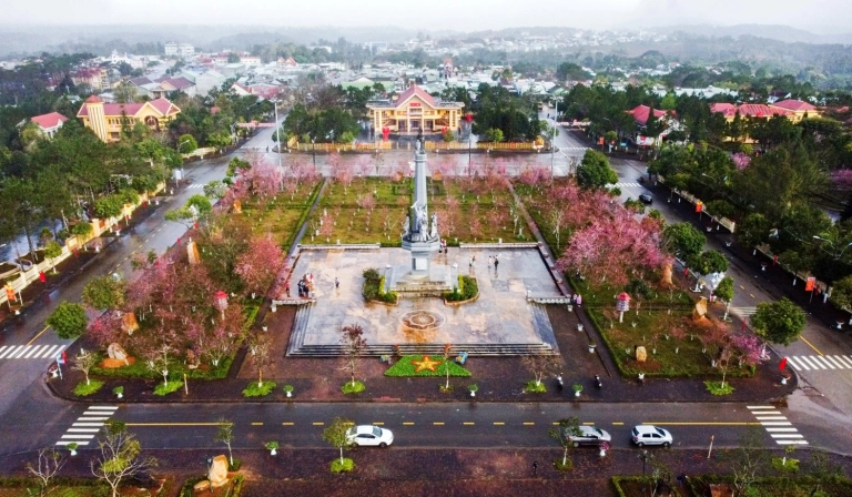 Măng Đen Thuộc Tỉnh Nào? Khám Phá Vẻ Đẹp Của "Nàng Tiên Đại Ngàn"