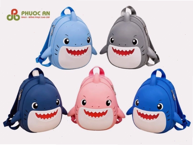 Mẫu balo hình con thú cá mập đẹp với thiết kế 3D