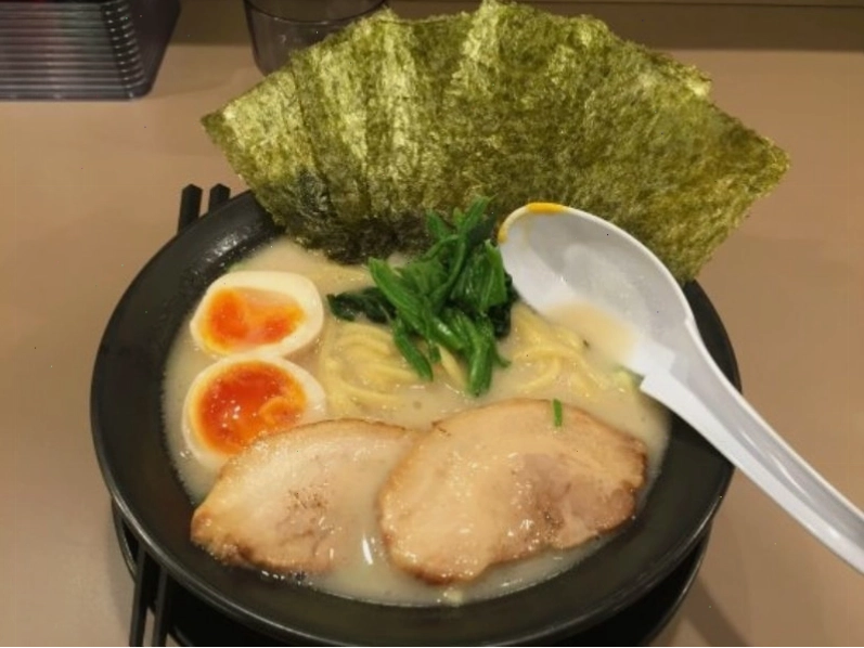 Mì Ramen Yokohama hấp dẫn với topping đa dạng