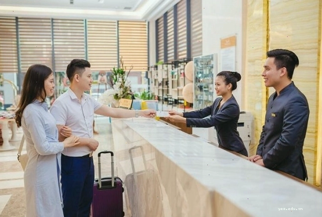 Minh họa hoạt động overbooking trong khách sạn