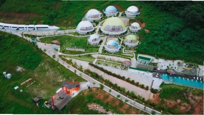 Mộc Châu Island với kiến trúc độc đáo và cảnh quan thiên nhiên tươi đẹp