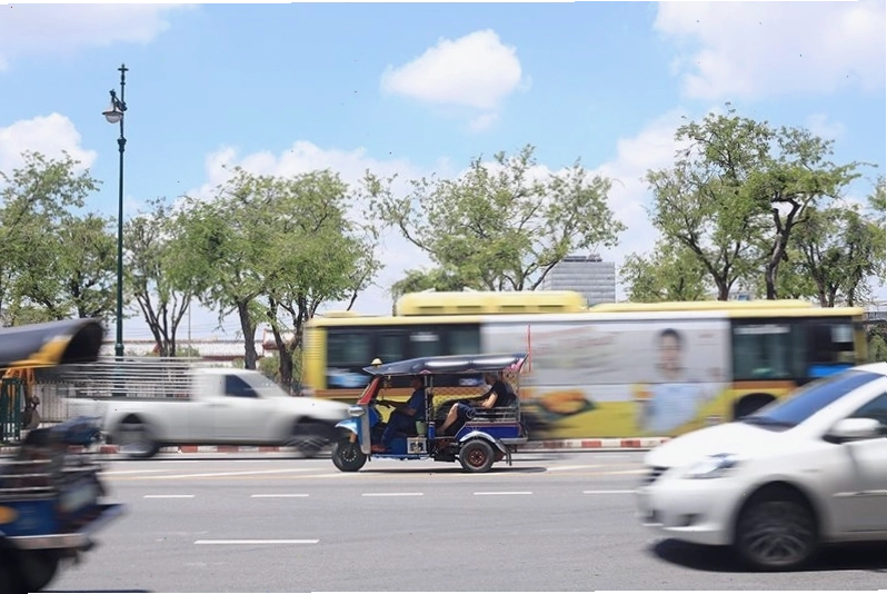 Món Pad Thái hấp dẫn