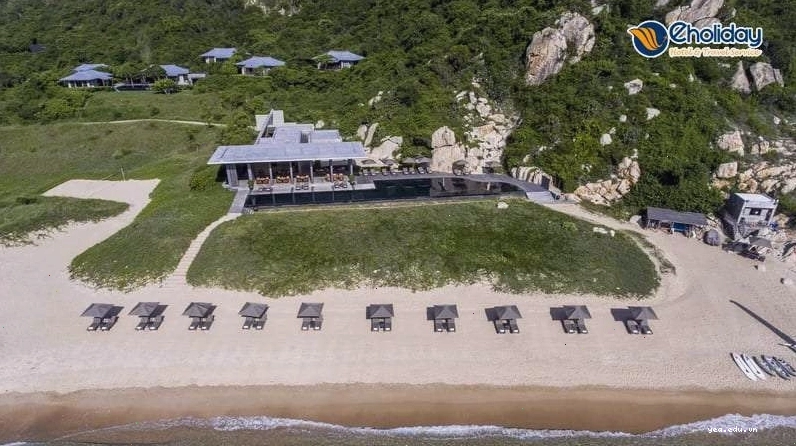 Mountain Pool Villa với hồ bơi riêng và tầm nhìn núi
