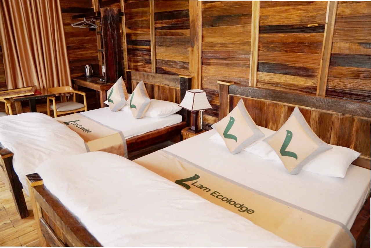 Mu Cang Chai Ecolodge nhìn từ trên cao