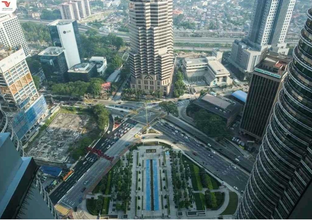 Ngắm nhìn toàn cảnh Kuala Lumpur từ đài quan sát Tháp đôi Petronas