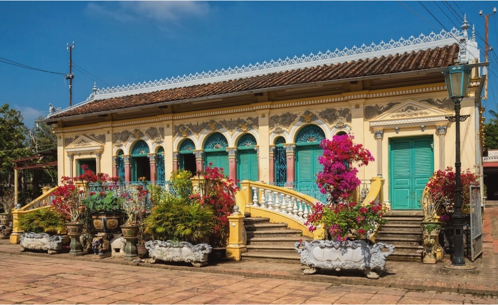 Nghệ sĩ biểu diễn đờn ca tài tử Nam Bộ