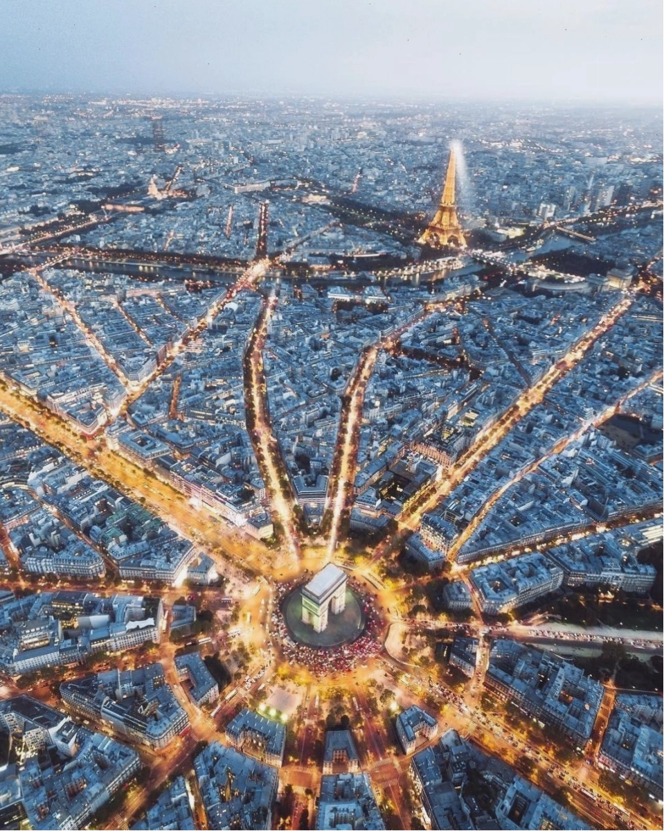 Nghệ thuật đường phố tại Paris