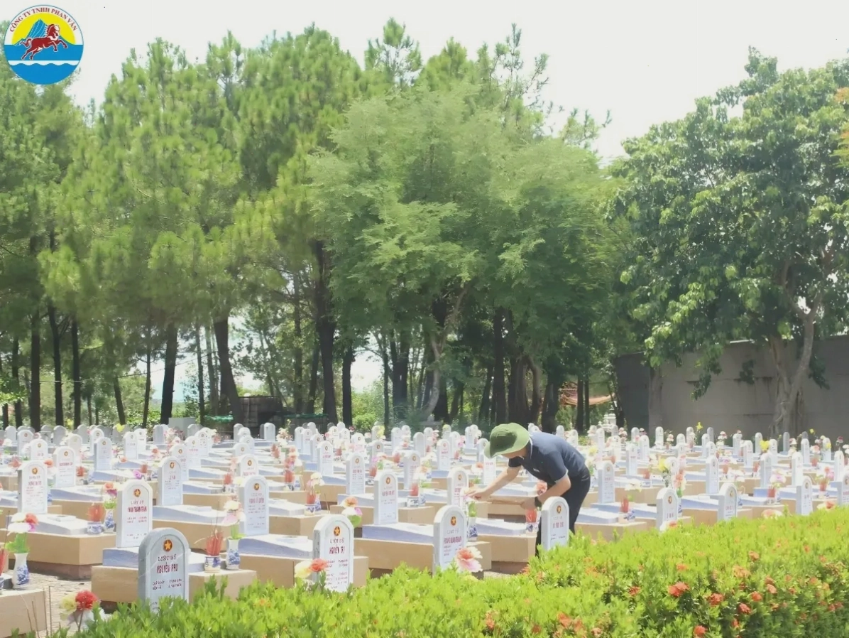 Nghĩa trang Liệt sĩ Quốc gia Đường 9 Quảng Trị