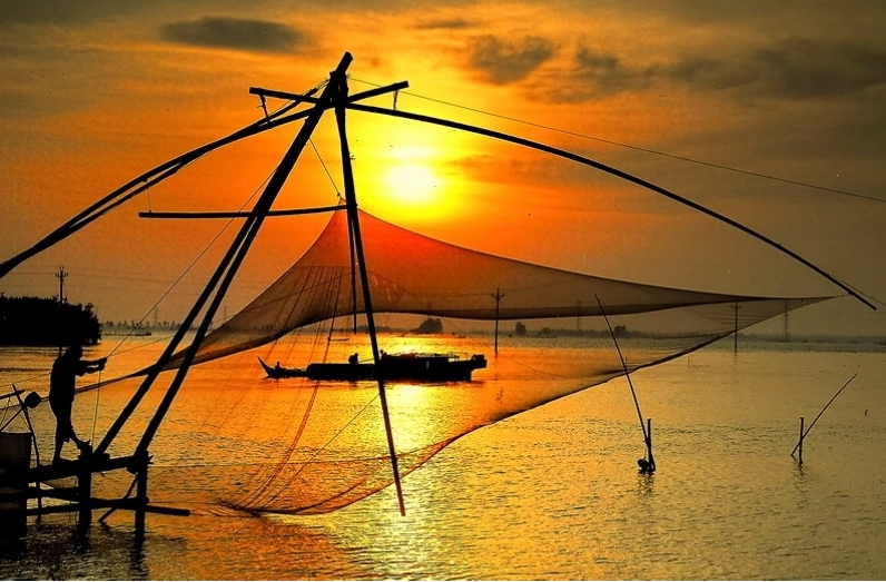Ngôi đền cổ trên đỉnh núi