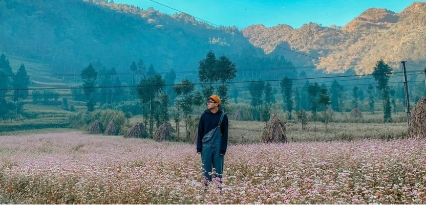 Nhà của Pao Hà Giang với kiến trúc nhà trình tường đặc trưng