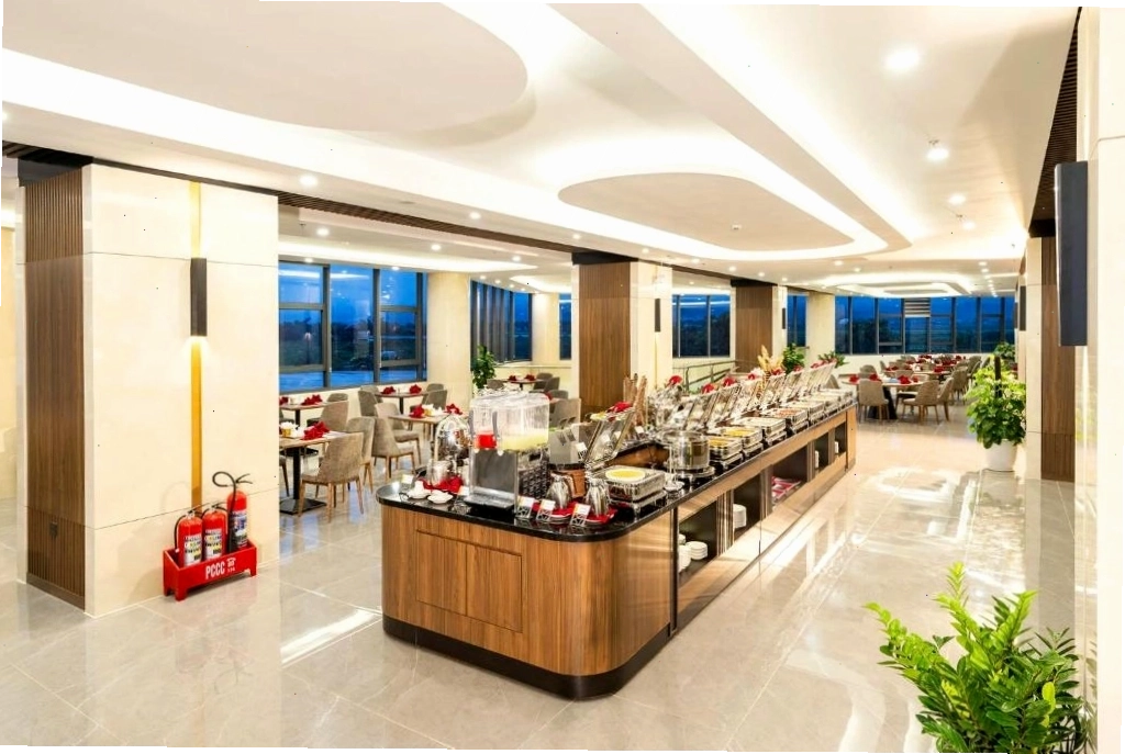Nhà hàng Nậm Rốn