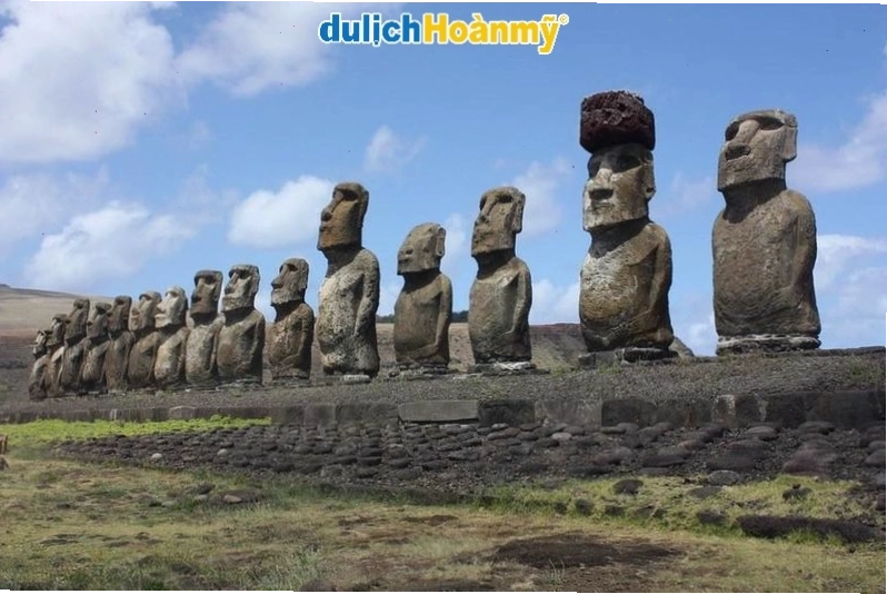 Những bức tượng Moai bí ẩn trên Đảo Phục Sinh