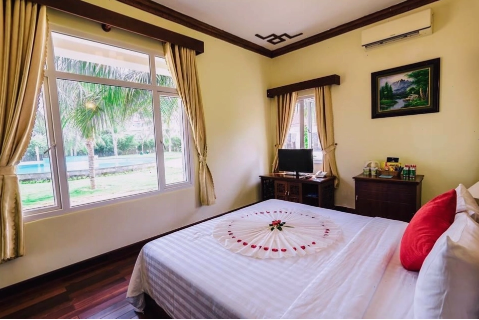 Ninh Thuận Retreat - Hồ bơi trong nhà