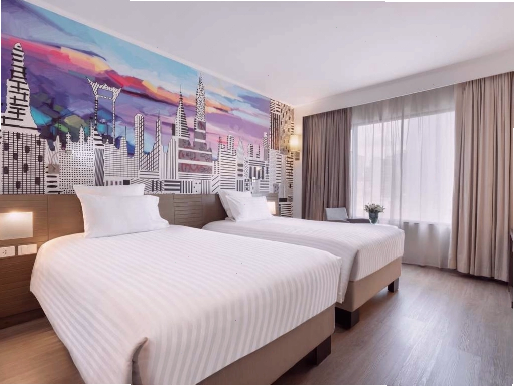 Nội thất phòng Superior Room tại Novotel Bangkok