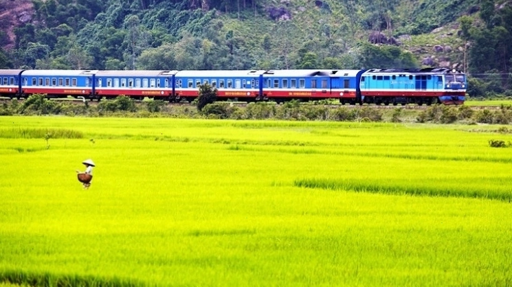 Nội thất tiện nghi trên tàu SE3 và SE4
