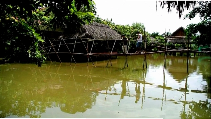 Nụ cười rạng rỡ của những em nhỏ miền Tây