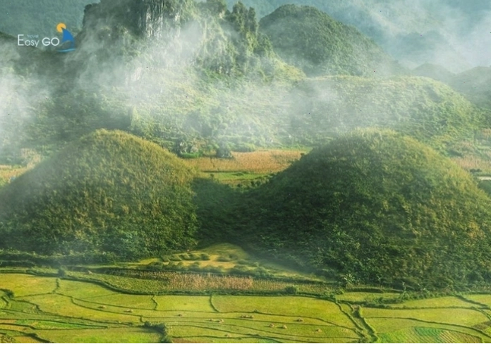Núi đôi Quản Bạ Hà Giang