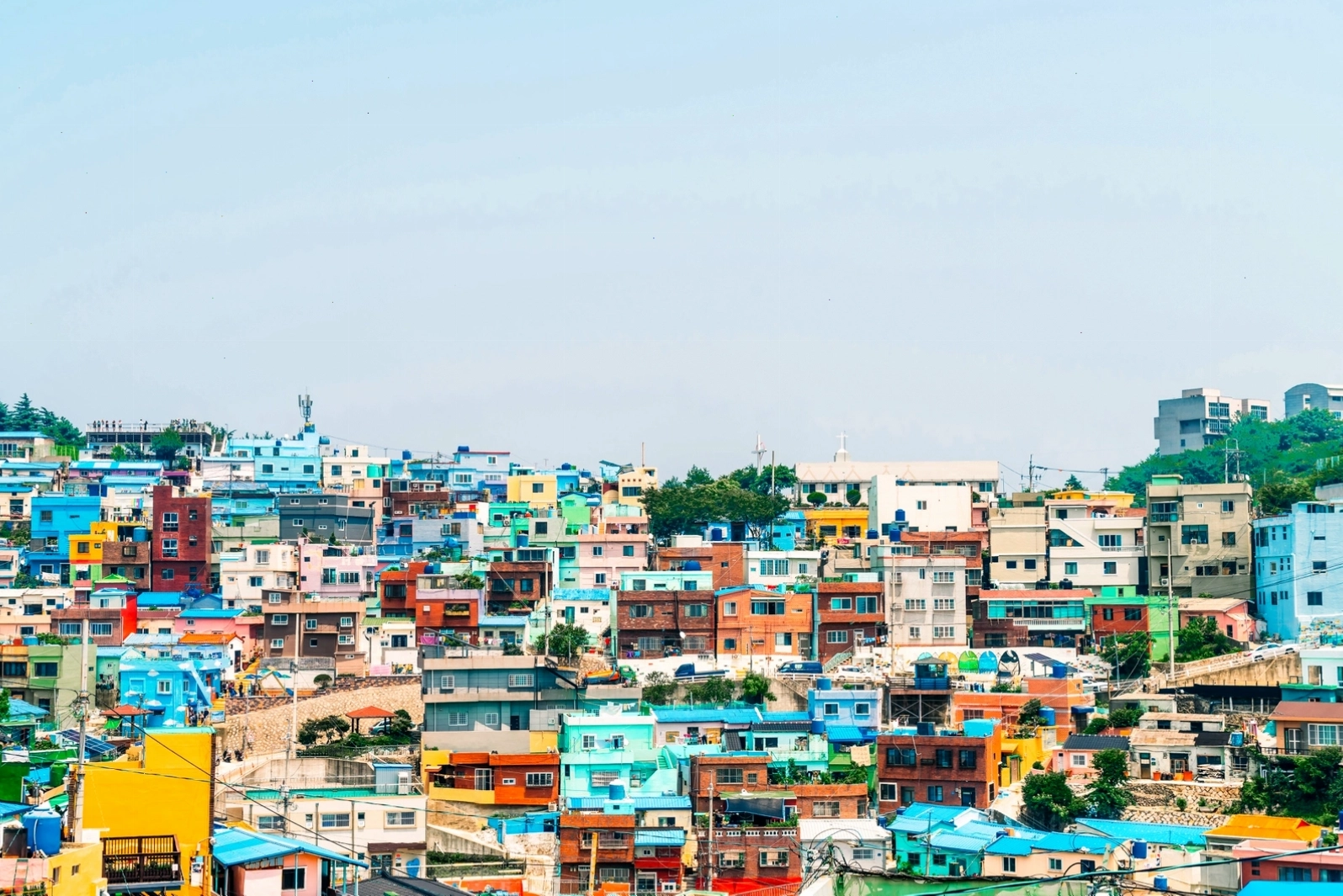 Núi Geumjeongsan nhìn xuống thành phố