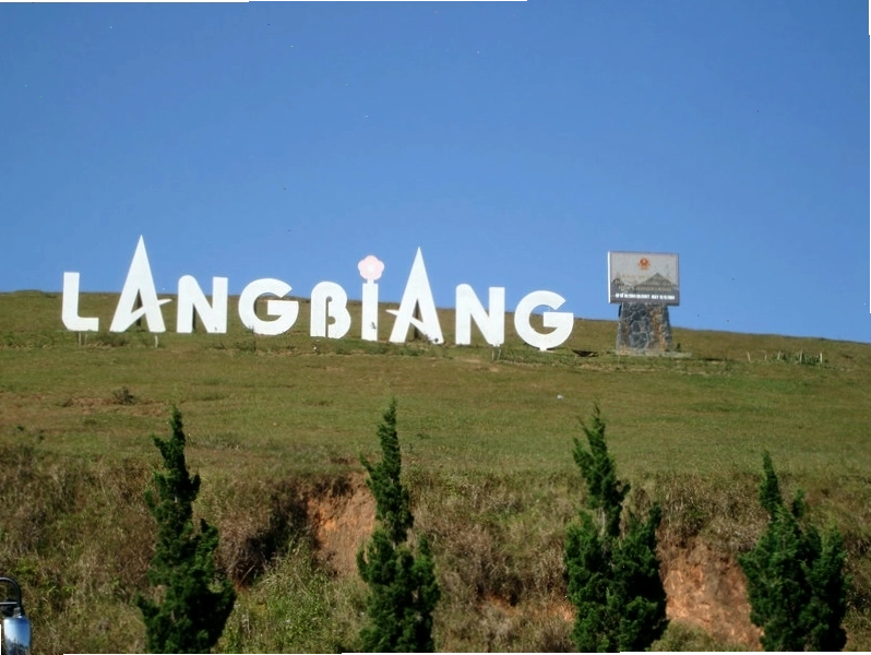 Núi Langbiang là một trong những biểu tượng du lịch của Đà Lạt