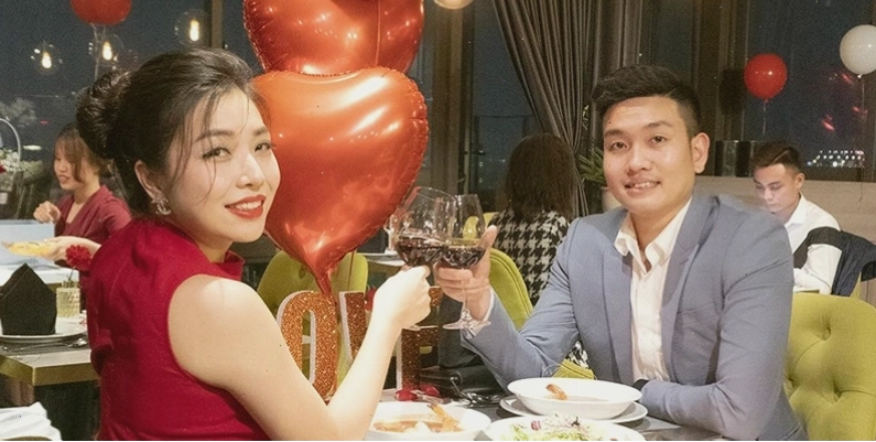 Panorama Restaurant & Bar, một địa điểm hẹn hò lãng mạn lý tưởng ở Hà Nội