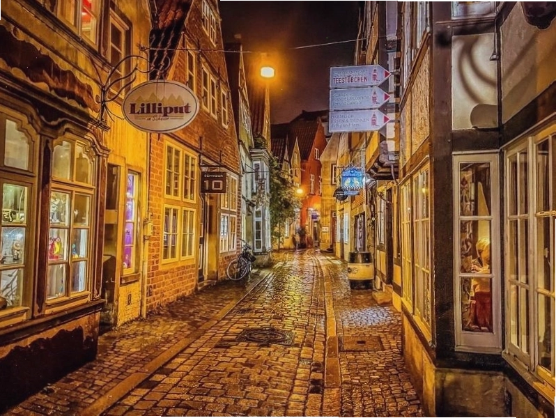 Phố cổ Schnoor Bremen với những con hẻm nhỏ và nhà cổ kính