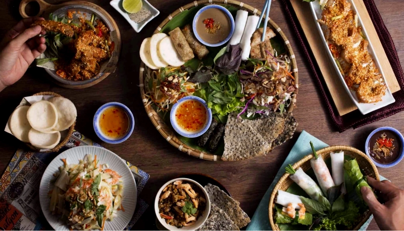 Phở - một trong những món ăn đặc trưng của ẩm thực Việt Nam
